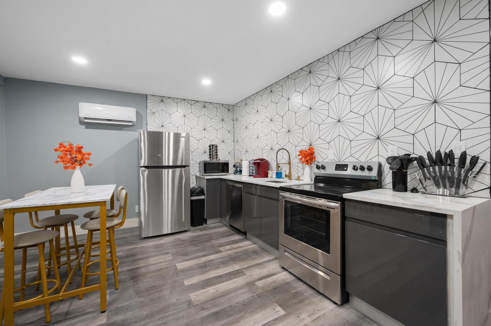 Elegant 2Br Apt Near Med Center With Free Park Houston Dış mekan fotoğraf